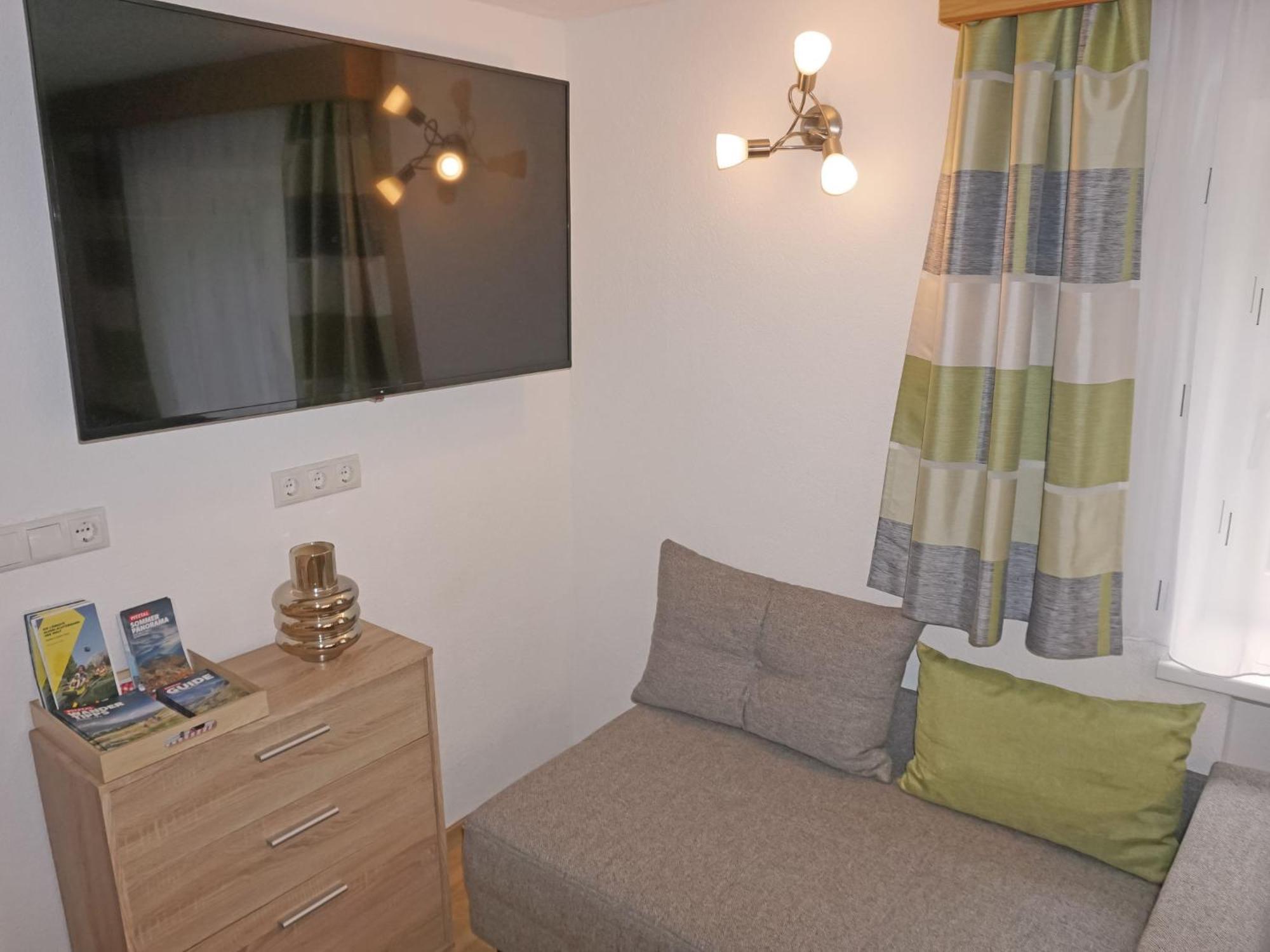 Apartment Walzthoeni By Interhome 웬스 외부 사진