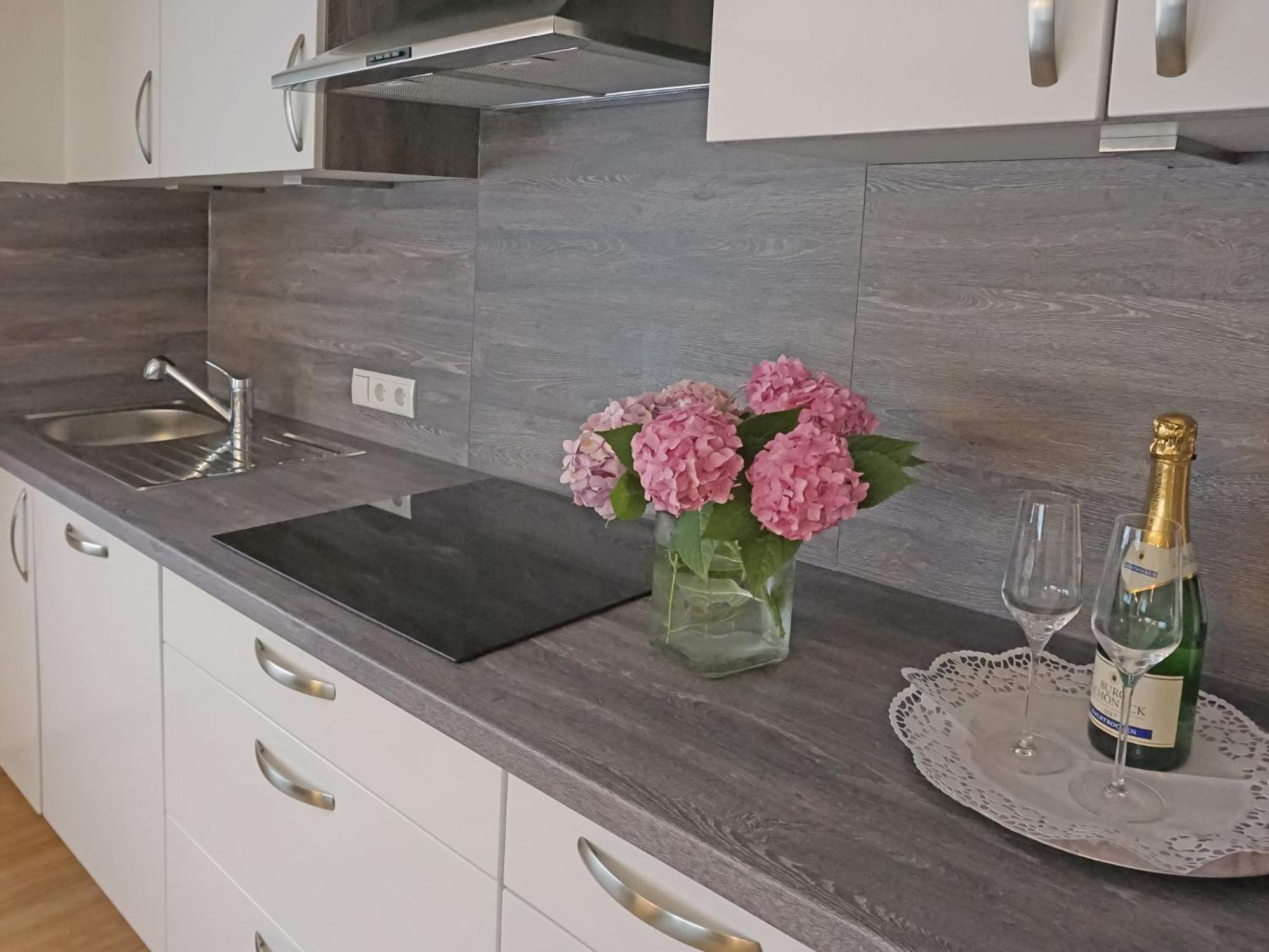 Apartment Walzthoeni By Interhome 웬스 외부 사진
